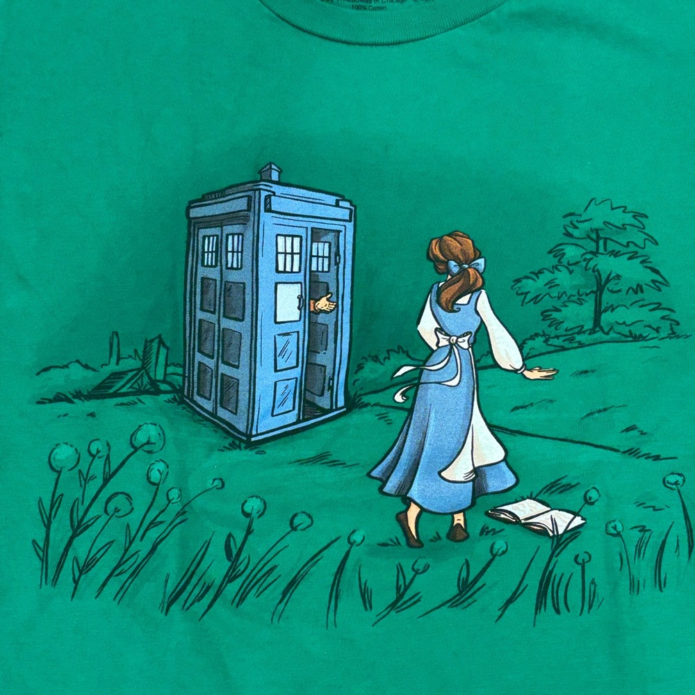 Threadless Karen Hallion Adventure Awaits Belle Doctor Who T-Shirt - Large - Picture 2 of 5